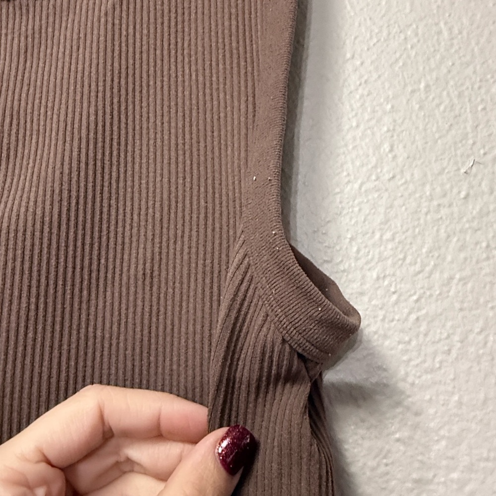 Pacsun Contour High Neck Seamless Tank Top - Picture 5 of 9